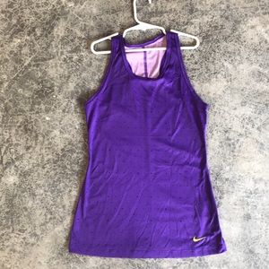 Patterned Nike tank!!